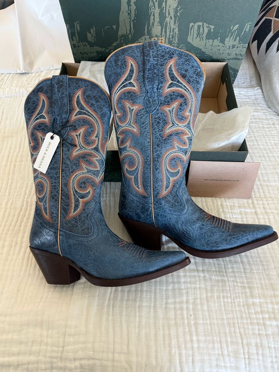 Buck & Brana Shoes - NWT Buck & Brana Tessa Cowboy Boots Size 8.5